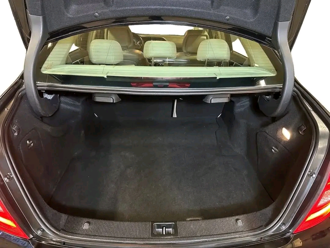 Mercedes-Benz C200