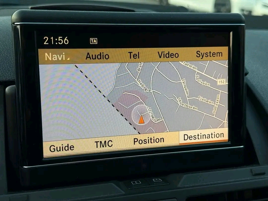 Mercedes-Benz C220