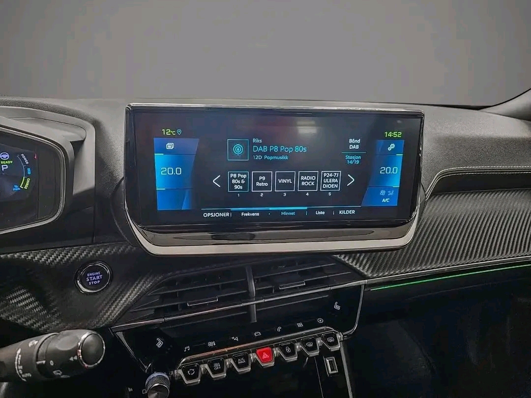 Peugeot e-2008 GT