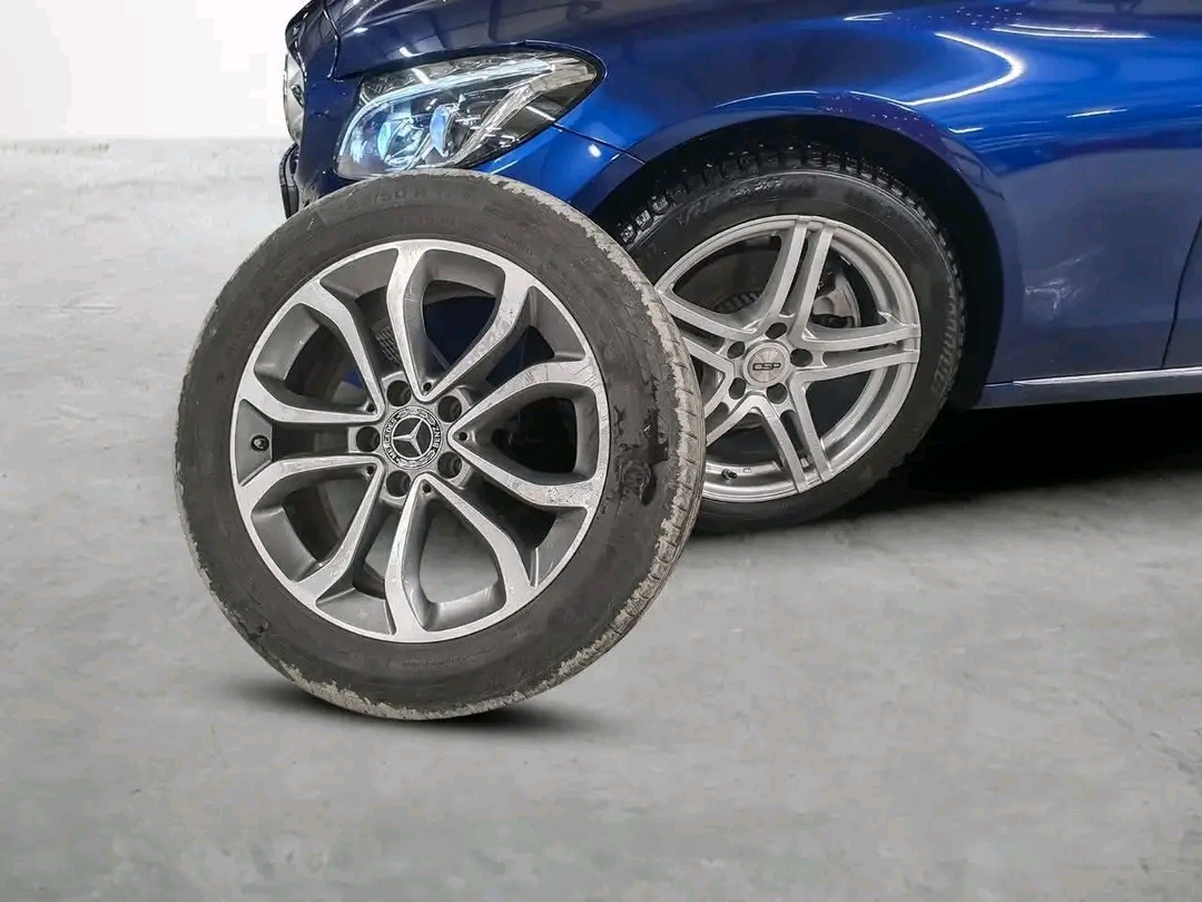 Mercedes-Benz C200