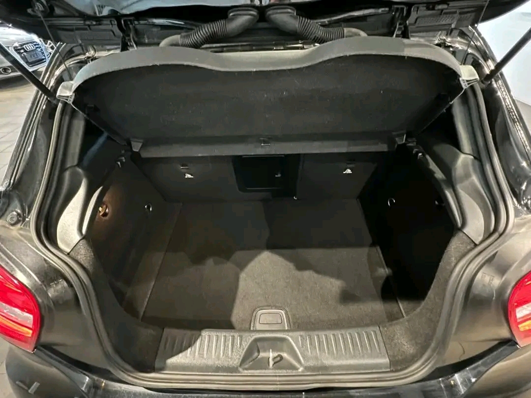 Mercedes-Benz A250