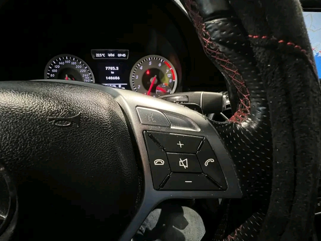 Mercedes-Benz A250