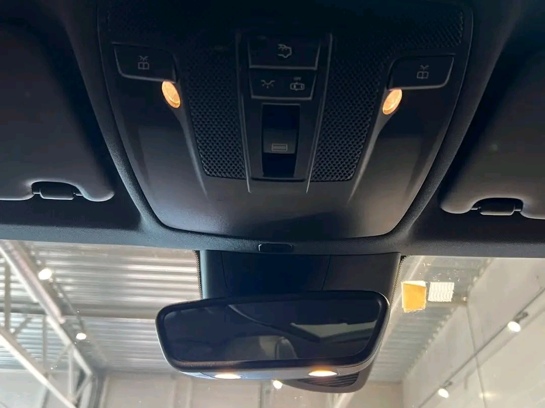 Mercedes-Benz A250