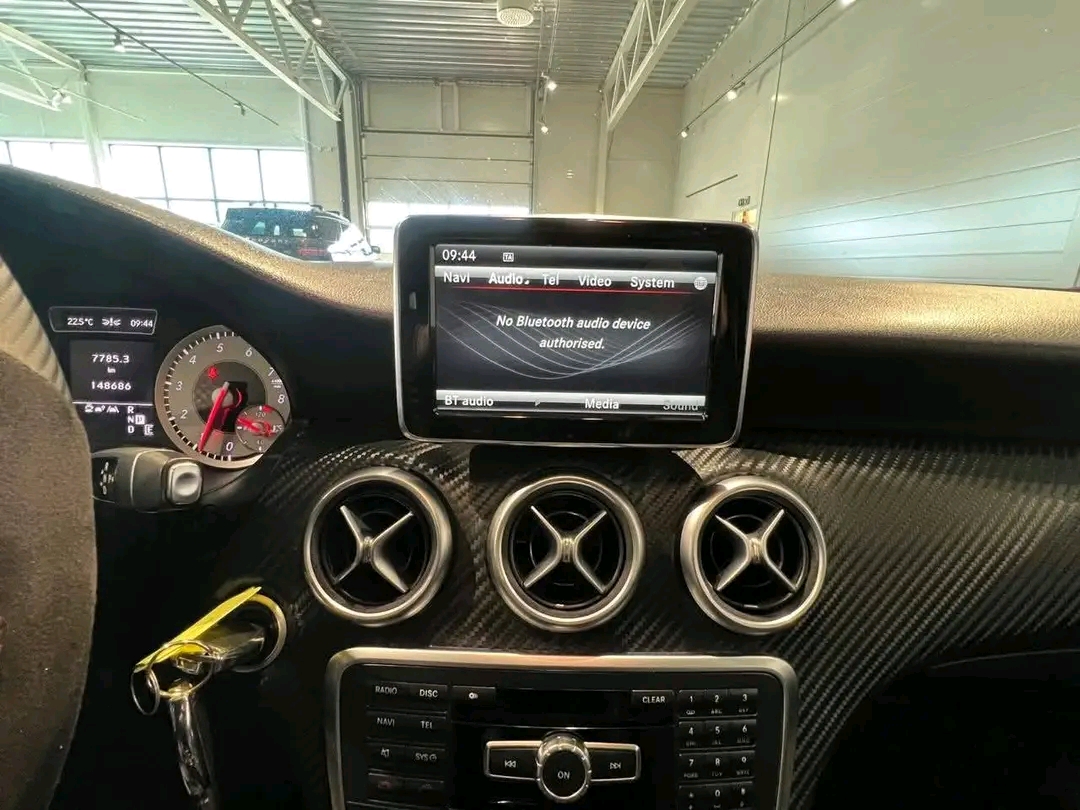 Mercedes-Benz A250
