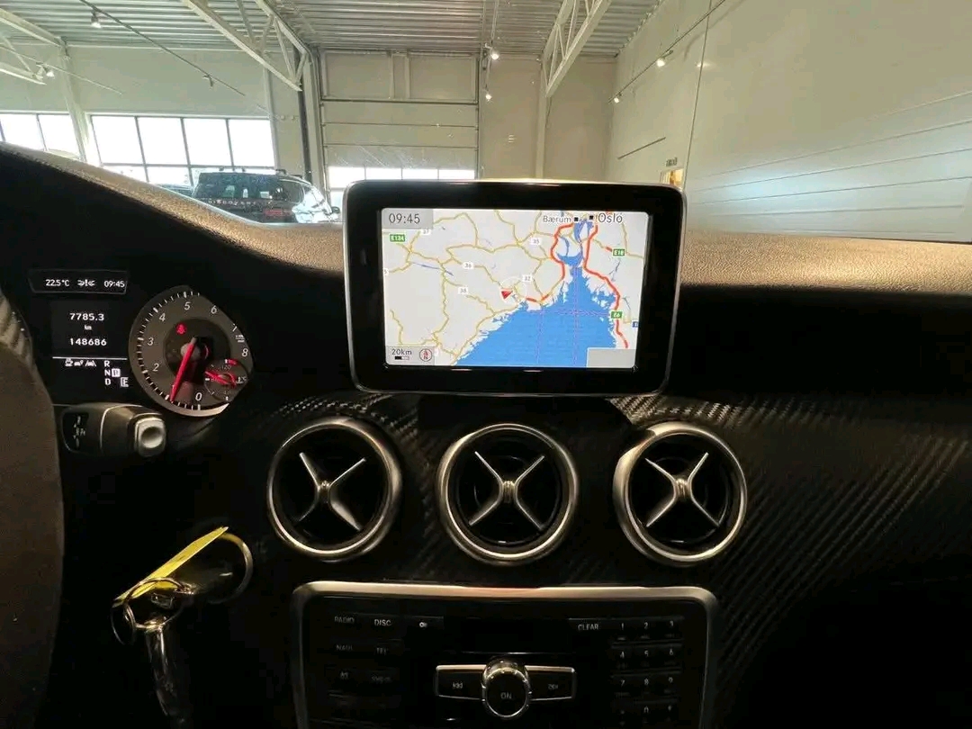 Mercedes-Benz A250