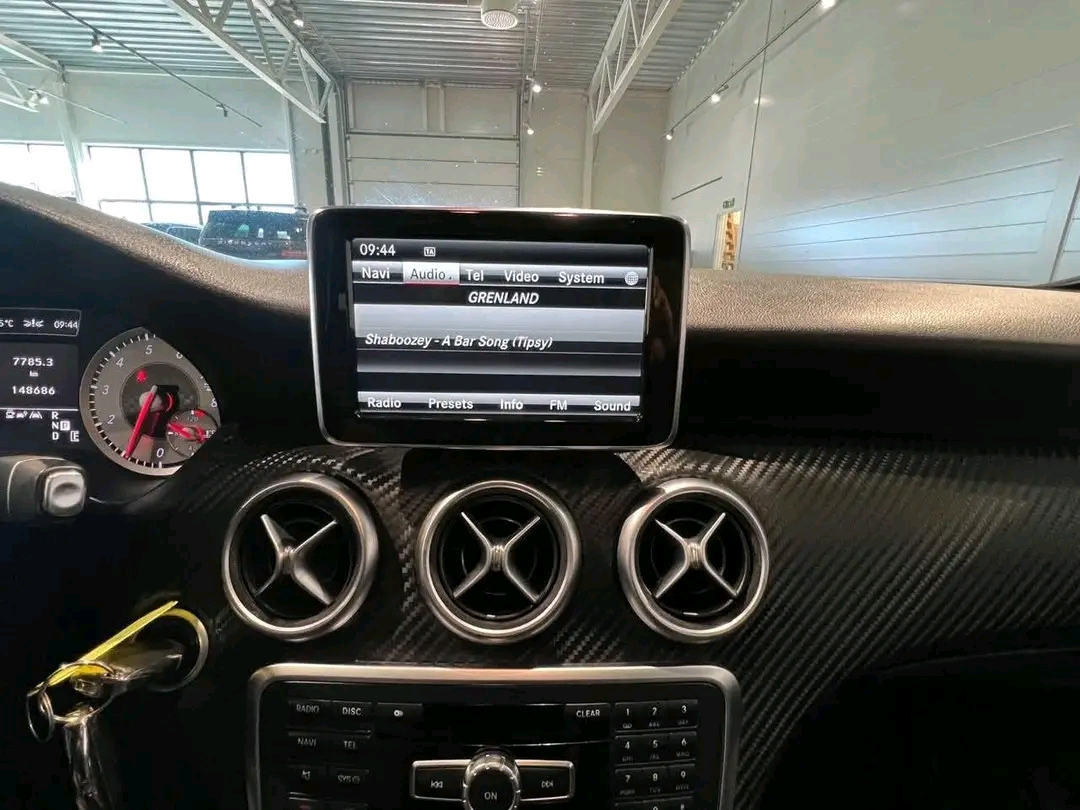 Mercedes-Benz A250