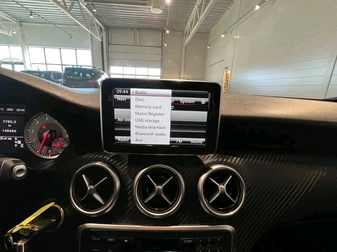 Mercedes-Benz A250