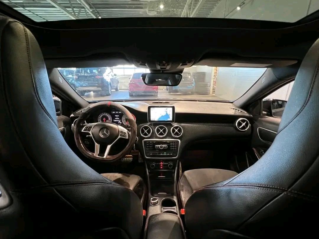 Mercedes-Benz A250