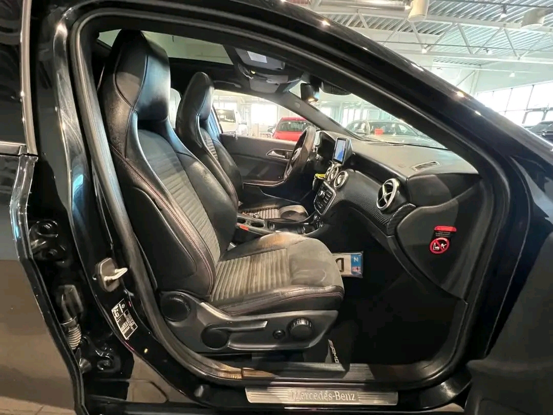 Mercedes-Benz A250