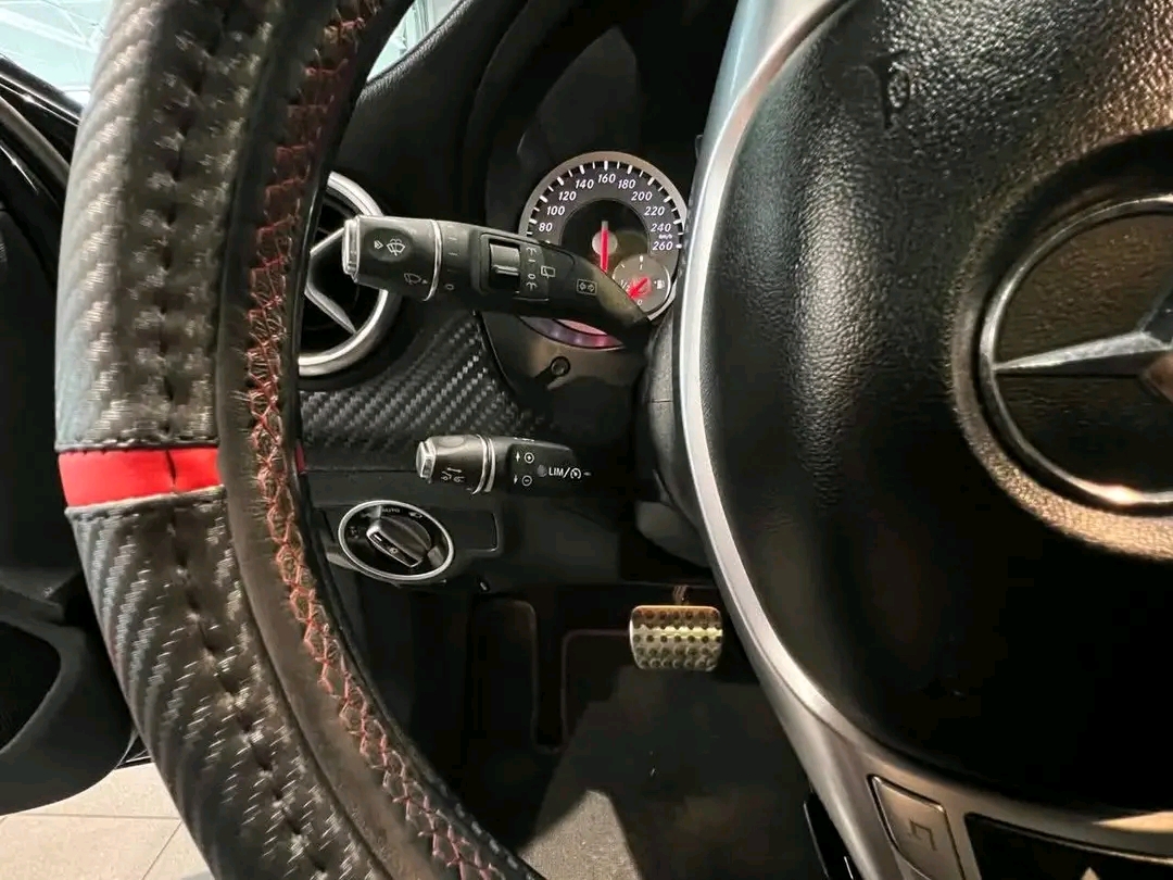 Mercedes-Benz A250