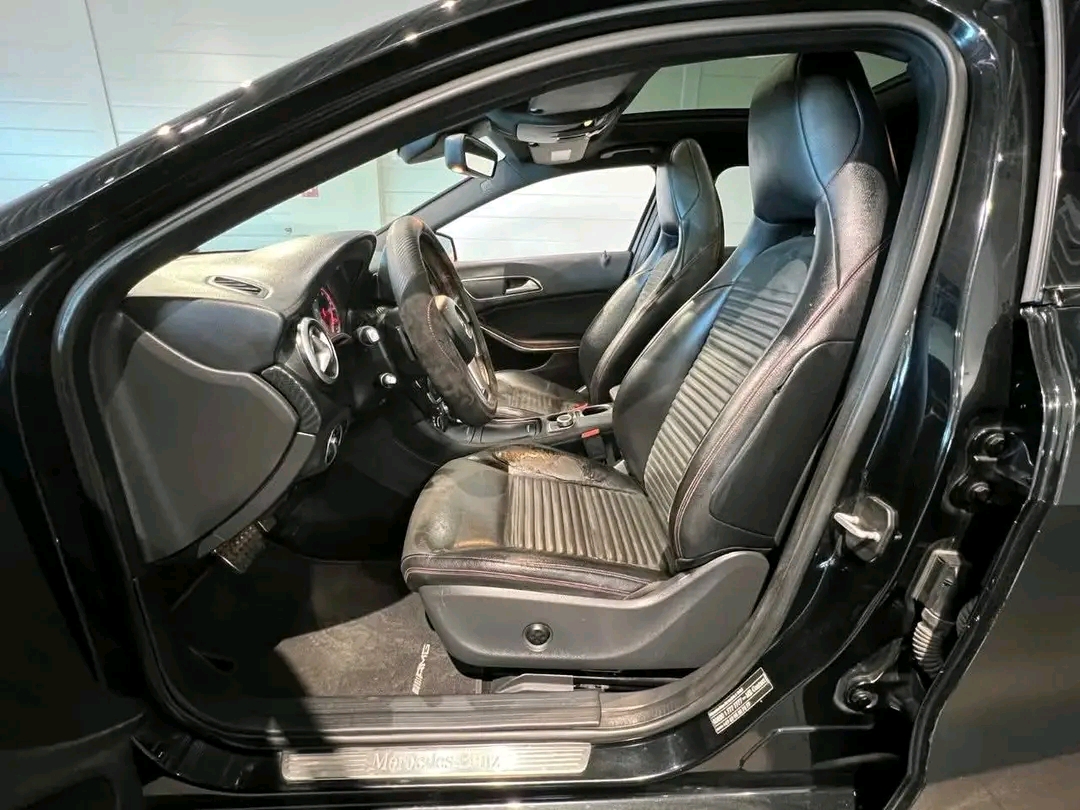 Mercedes-Benz A250