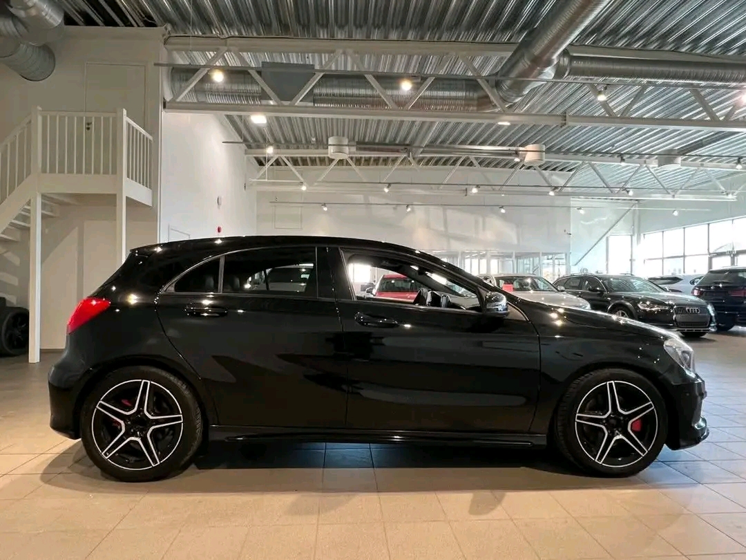 Mercedes-Benz A250