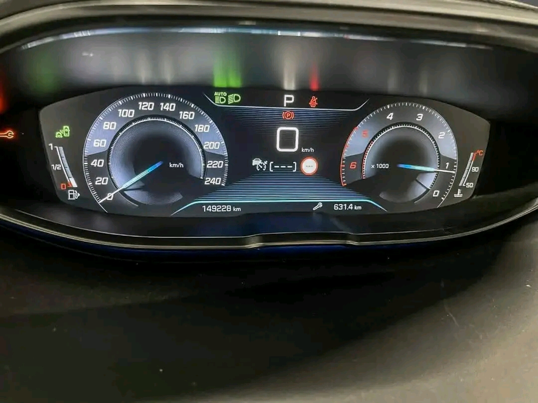 Peugeot 5008