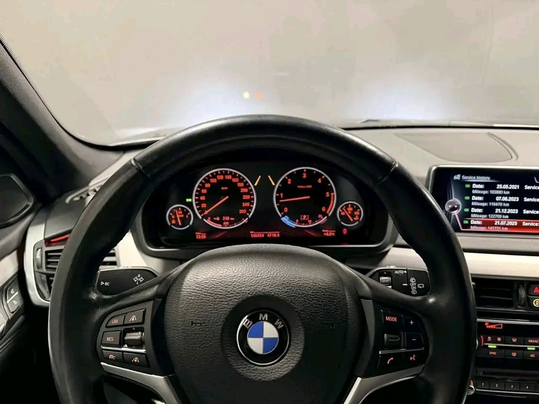 BMW X5 xDrive