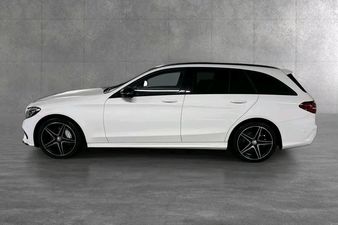 Mercedes-Benz C200