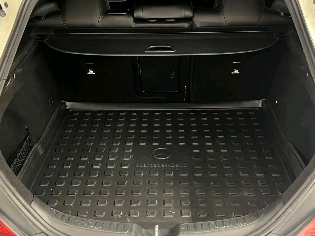 Mercedes-Benz CLA 180 AMG