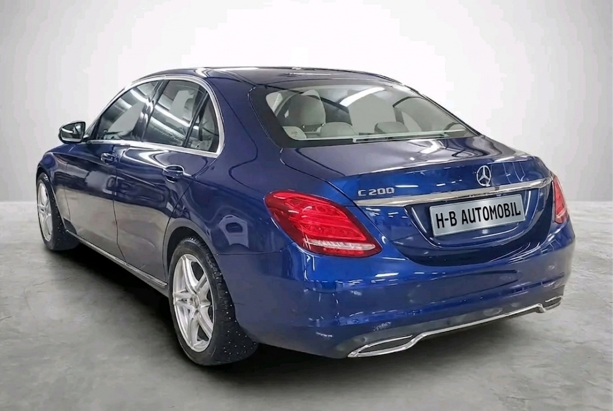 Mercedes-Benz C200