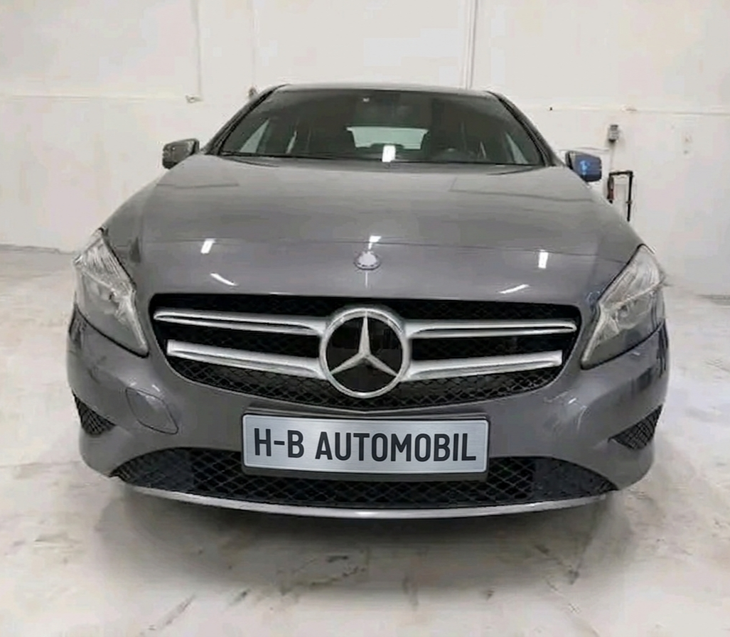 Mercedes-Benz A180
