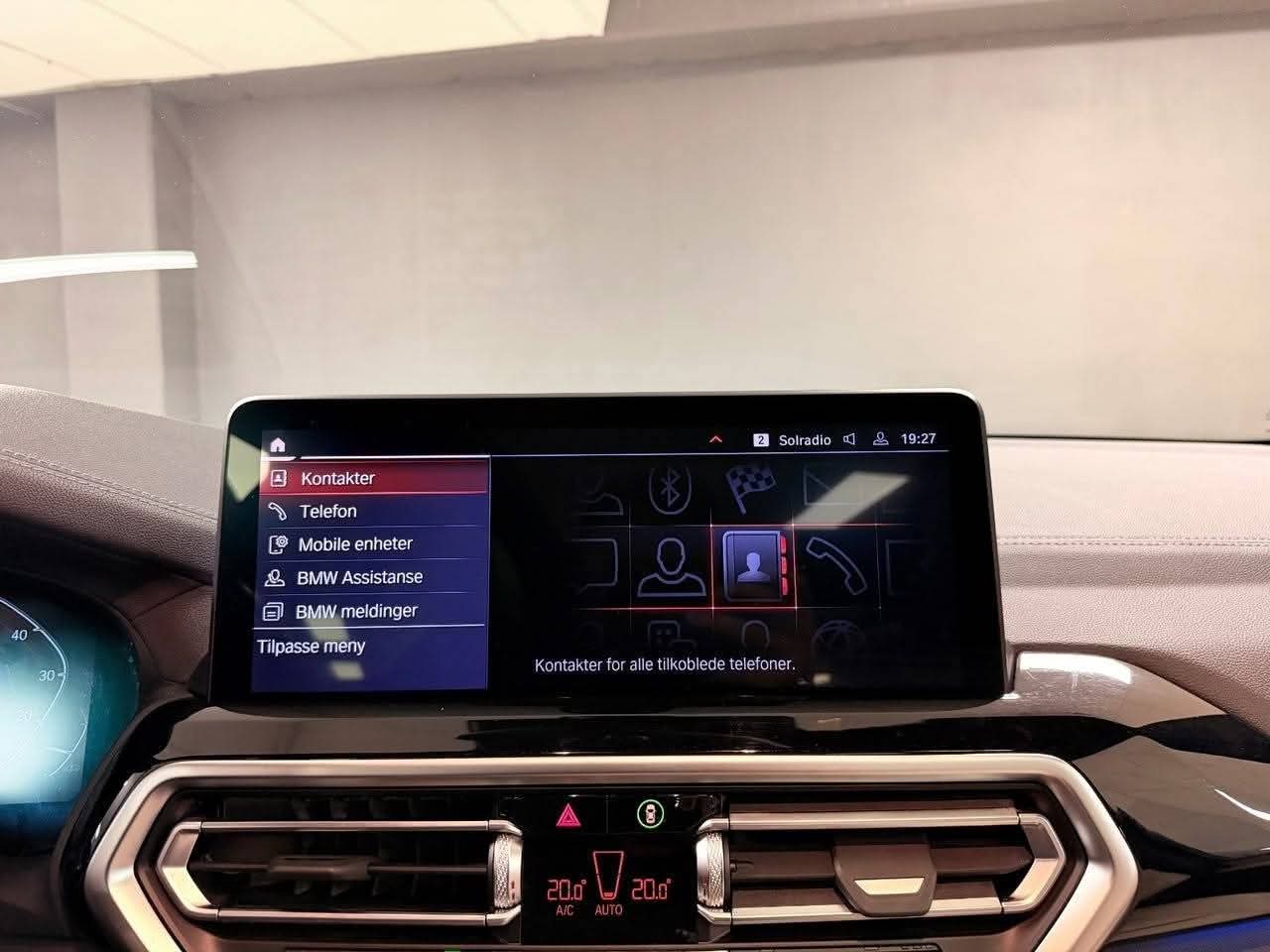 BMW iX3