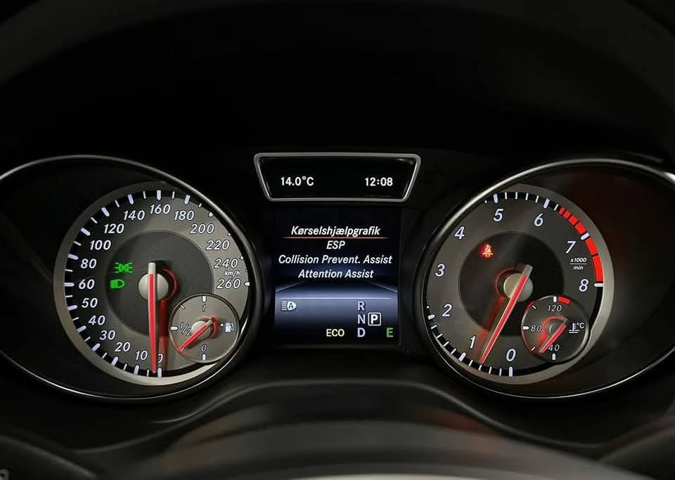 Mercedes-Benz GLA 250 4MATIC