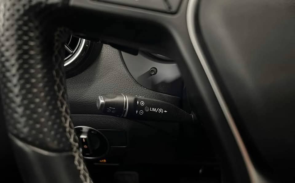 Mercedes-Benz GLA 250 4MATIC