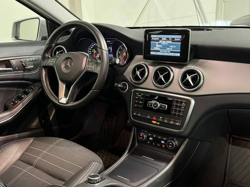 Mercedes-Benz GLA 250 4MATIC