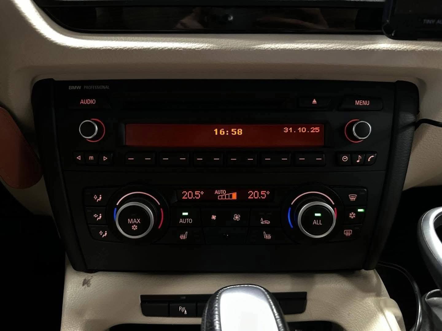 BMW X1 xDrive18d