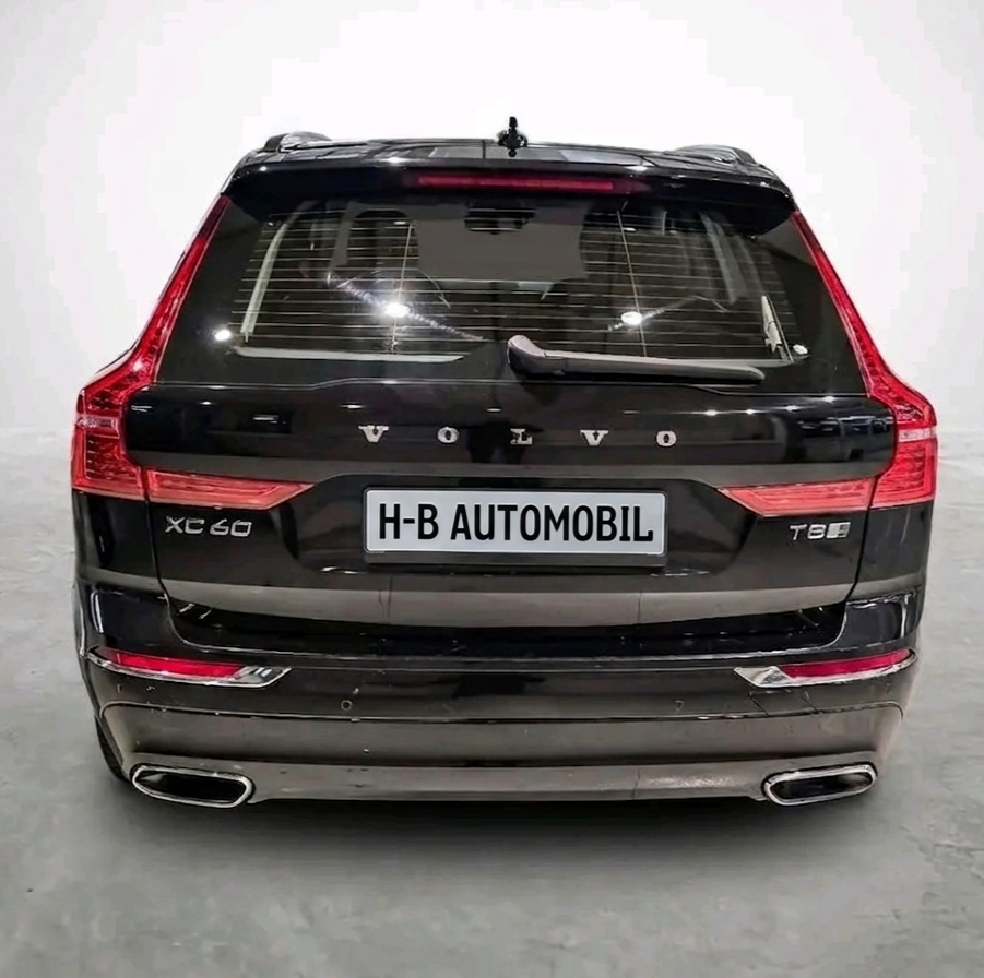 Volvo XC60 T8