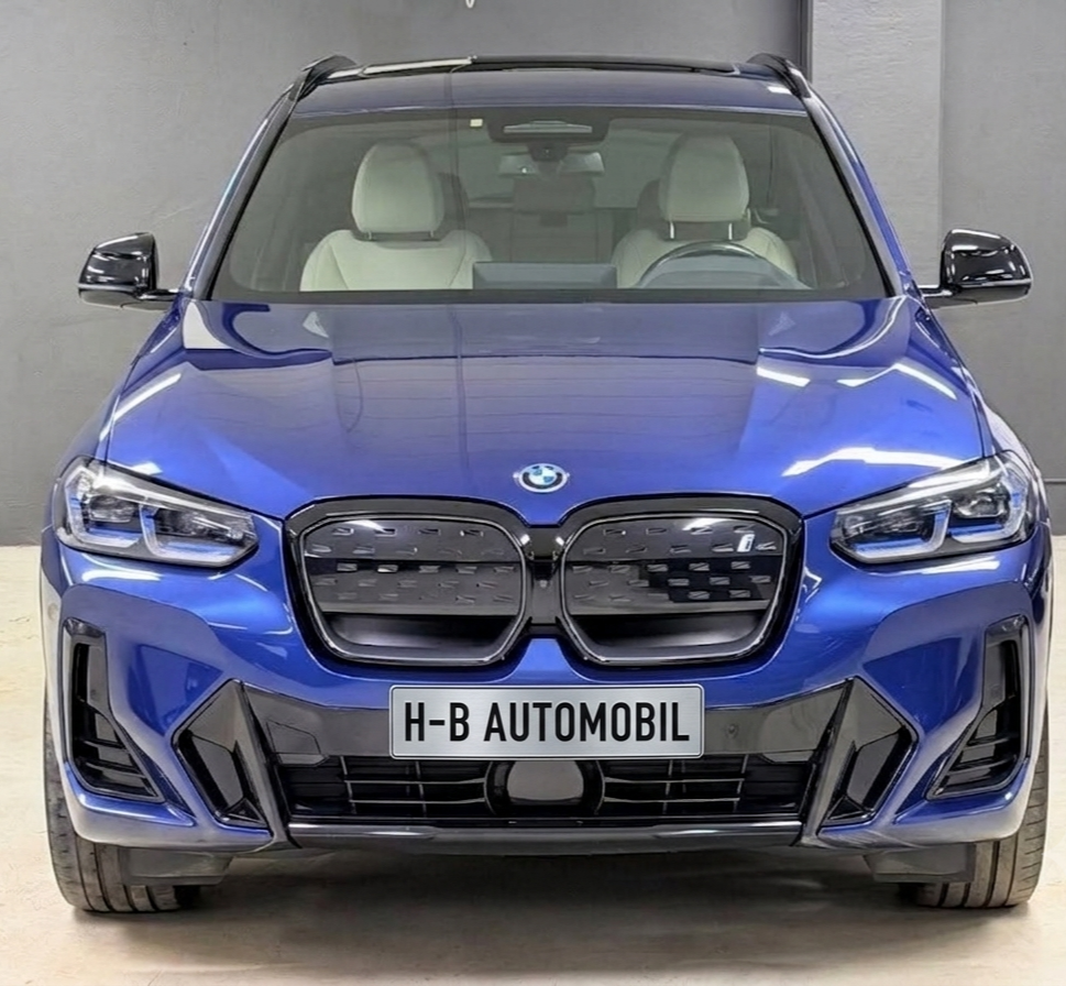 BMW iX3