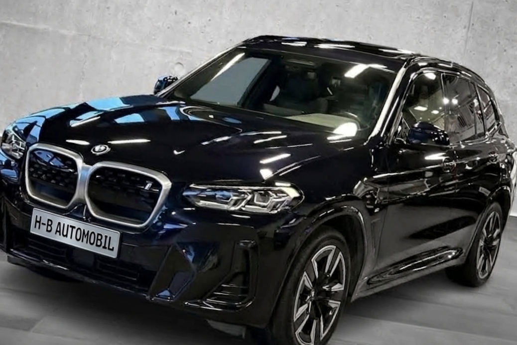 BMW iX3